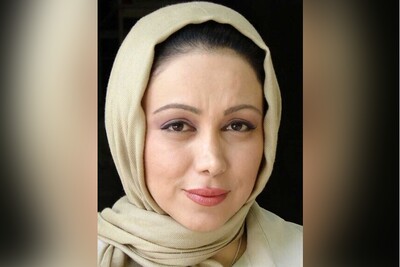 ویدئو/ لحظات عرفانی و گریه‌های احساسی بهنوش بختیاری در امامزاده صالح: کلی گریه کردم و سبک شدم...
