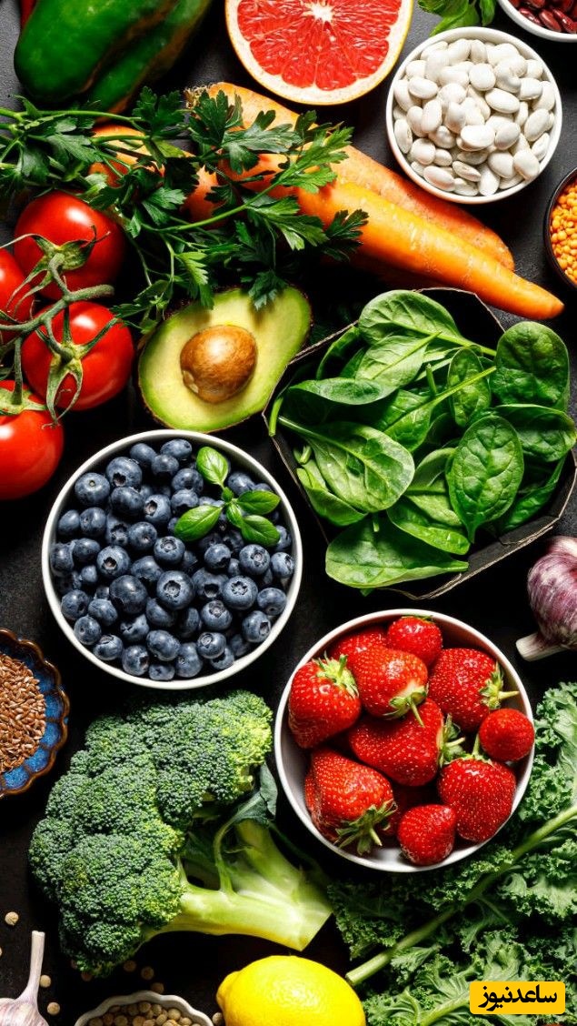 رژیم غذایی مناسب و نوشیدن آب کافی