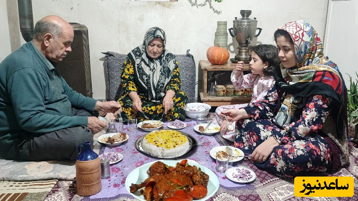 غذاهای محلی امروز/ پخت متفاوت زرشک پلو در یکی از روستاهای ارومیه