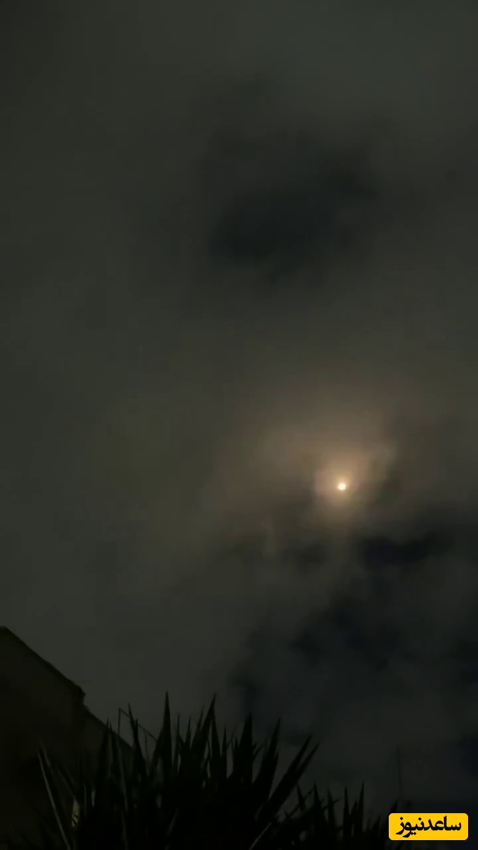 زیباسازی آسمان اسرائیل با موشک‌های چشم نواز ایران... عجب شبی بشه برای سگان صهیونی+‌ویدیو