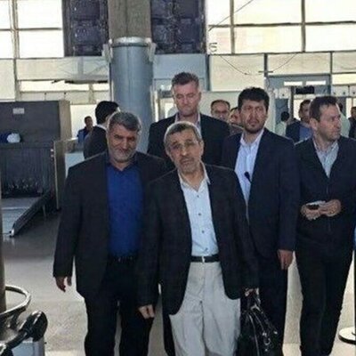 (فیلم) احمدی نژاد خودش را کشت تا به این جلسه در گواتمالا برسد! محل برگزاری جلسه پارکینگه؟!😂
