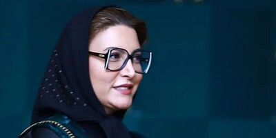 کیک تولد 40 سالگی فریبا نادری با یک ایده خلاقانه و نوستالژیک؛ اوستا قناد نگاتیوهای خاطره‌انگیز را به یک کیک تولد خاص و تماشایی تبدیل کرد!