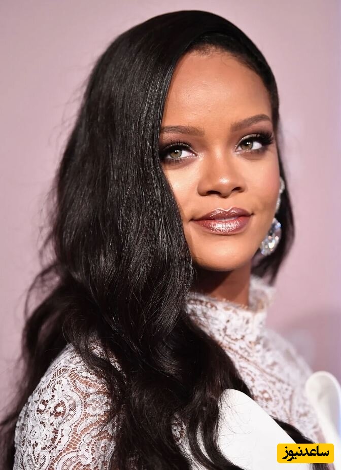 خانه ریحانا در آمریکا زیر باران گلوله های آتشین/ زن 30 ساله ای قصد جانش را کرد