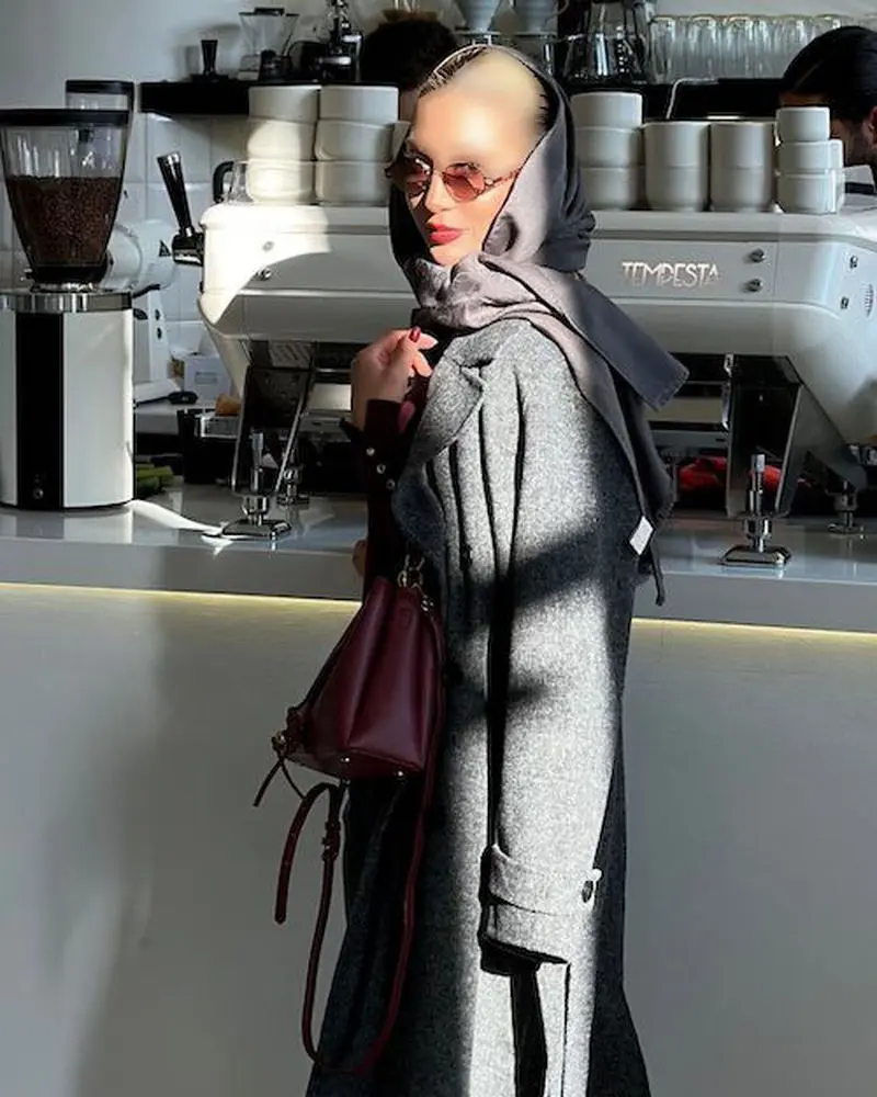 به رخ کشیدن زیبایی و اصالت در عین سادگی در استایل های پاییزی مینا مختاری!؛ همسر بهرام رادان با این 12 لباس پاییزی غوغا کرد+تصاویر