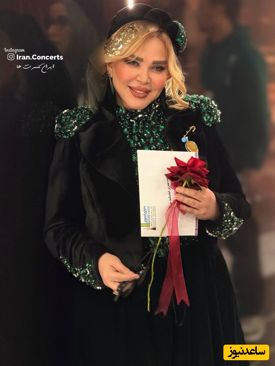 درخشش بهاره رهنما با استایل فاخر زمردی و جواهردوزی شده در جشن حافظ: همتون رو دوست دارم، نه اغلبتون رو دوست دارم