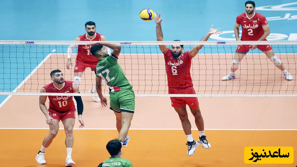 سنگ تمام گذاشتن هواداران ارومیه ای برای والیبالیست های ایرانی بعد پیروزی مقابل چین+ویدیو