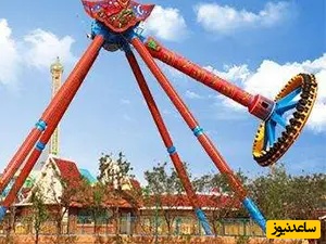 ببینید| لحظه وحشتناک سقوط یک چرخ  و فلک در شهربازی/ از وسط نصف شد!