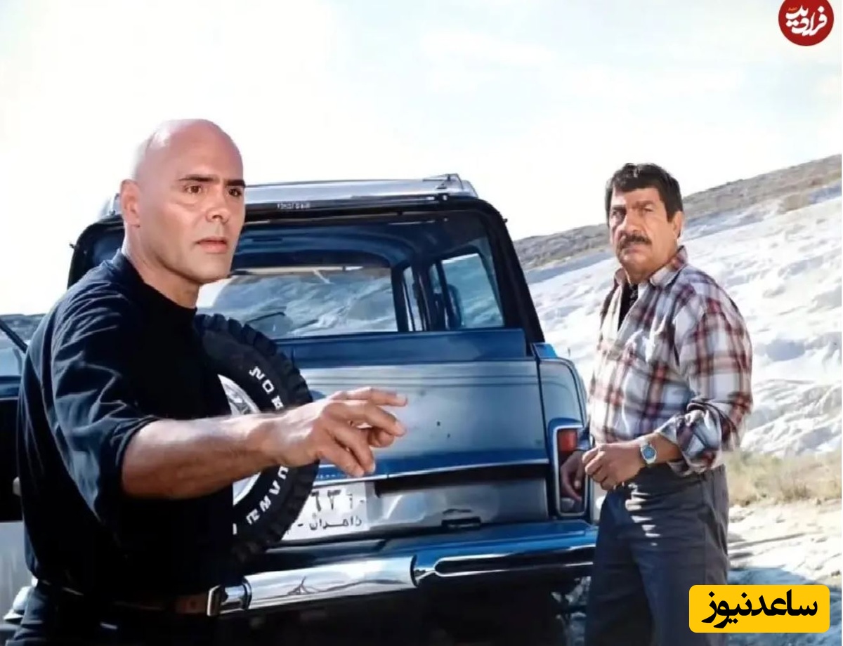 جمشید هاشم‌پور در کنار جلال پیشوائیان