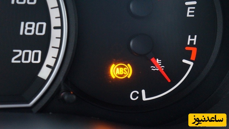 8 علت مهم روشن شدن چراغ ABS در خودرو که راننده ها باید به آن توجه کنند!