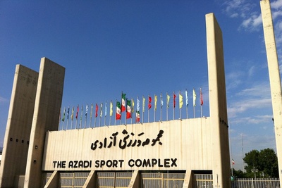 (ویدیو) نگاهی به خسارت‌های وارد شده به استخر ورزشگاه آزادی در پی حمله دشمن آمریکایی و صهیونی