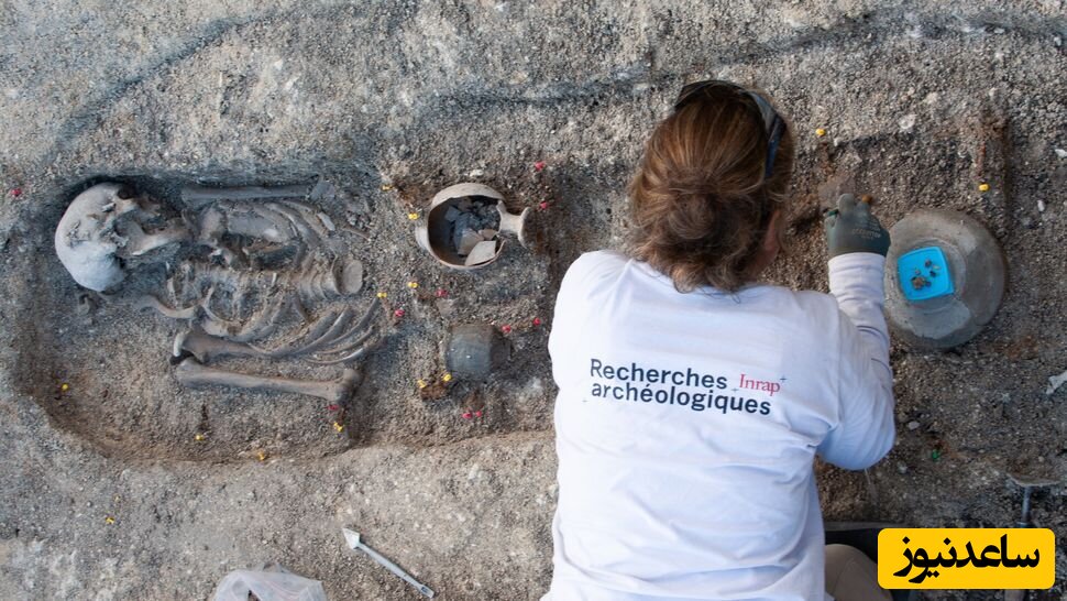گنج 1800 ساله کنار جسد یک زن