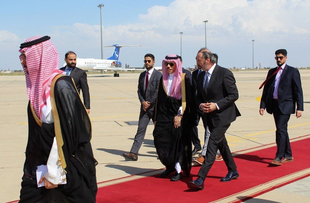 زلزله سیاسی در خاورمیانه: دیدار وزیر امور خارجه عربستان با بشار اسد