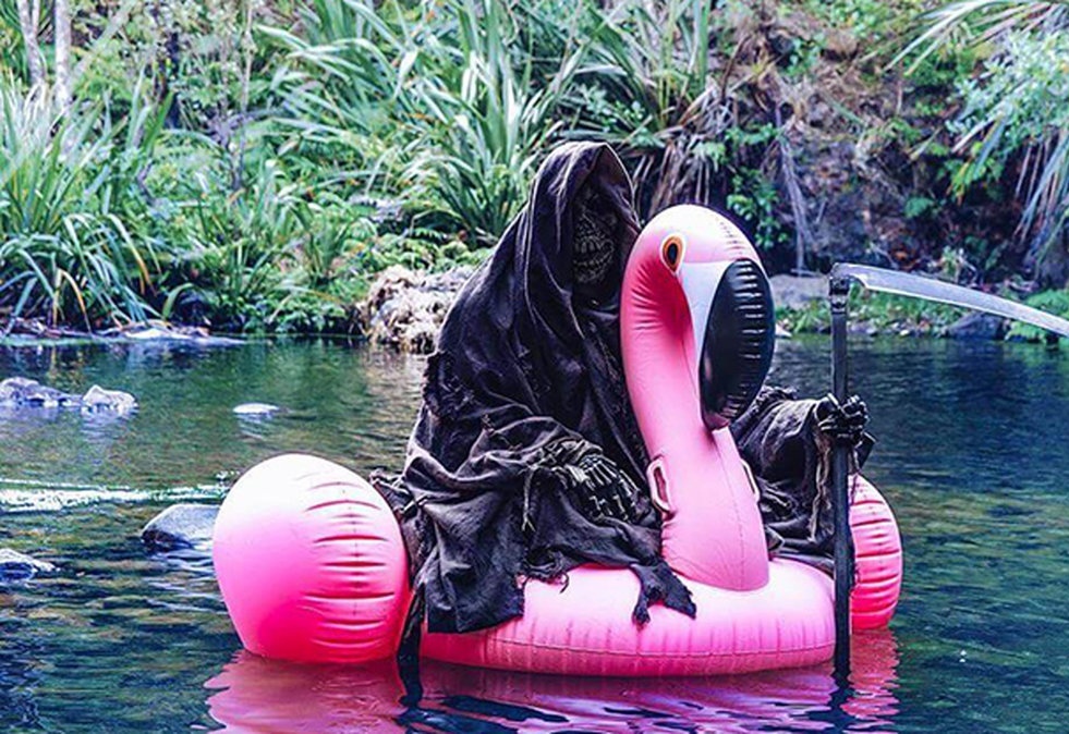 بازار داغ مرگ در اینستاگرام؛ مکمل‌ها و ضدخماری الکل!