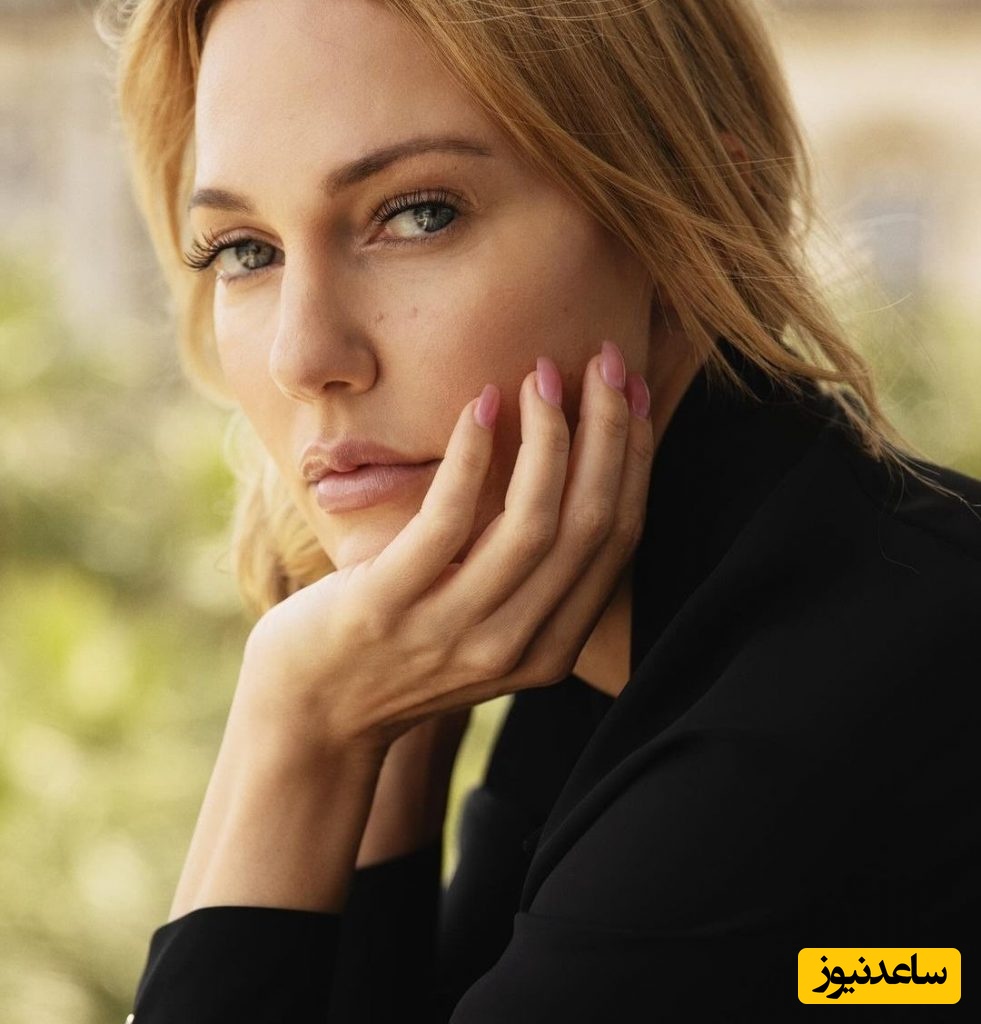 دلبری و لوندی مریم اوزرلی با کاپشن خزدار لاکچری و شیک 🔥