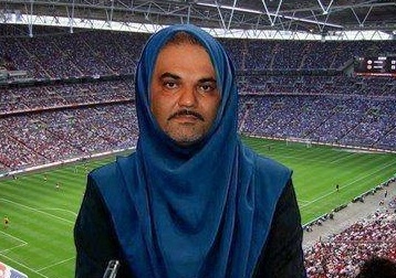 شوخی با خیابانی / جواد خیابانی: اول سالاد میخورن بعد غذا ؛ حامد عسکری : ما بیابونیا اینجوری می خوریم ؛ جواد: ولی ما خیابونیا....