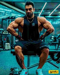 نگاهی به فیگورهای جهنمی وحید بادپی رقیب سرسخت هادی چوپان +فیلم/ گرگ پارسی از این بدن باید بترسه