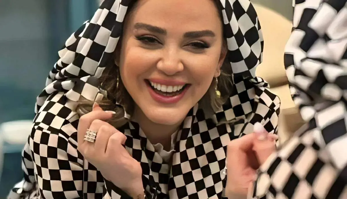 تاب بازی بهاره رهنما با استایل همیشه پلنگی در ویلای لاکچری