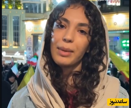 اشک‌های دختر ایرانی در تجمعات شبانه:  هیچ وقت فکر نمیکردم از شهادت رهبر انقلاب ناراحت بشم/ اگر بسیجیا نبودن الان ما اینجا نبودیم...+ ویدئو