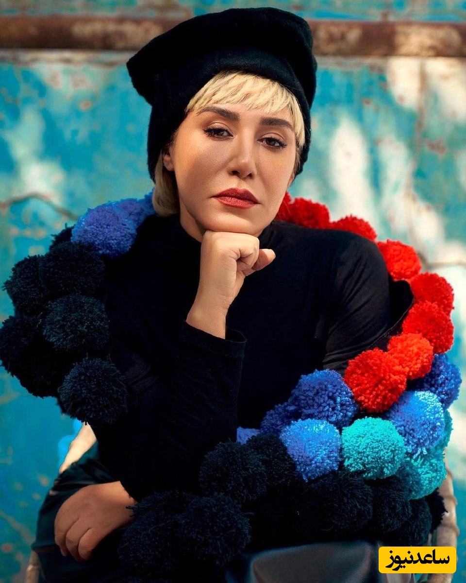 دکوراسیون بسیار لوکس و شاهانه منزل نسیم ادبی/ از فرش ابریشمی سورمه‌ای تا میز های چوبی خاص تلفیقی از چیدمان سنتی و مدرن! +ویدیو