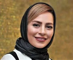 تصویری نوستالژی و بامزه از سمانه پاکدل با مقنعه کج و لبخندی شیرین از دوران مدرسه