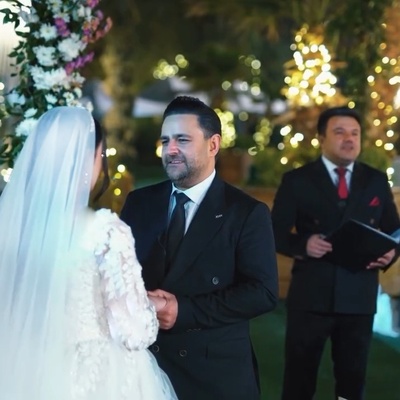 شب پرستاره امیر جعفری در عروسی شاهانه آذر عرب‌خانی و علی هاشمی، برادر دوقلوی هدایت هاشمی «اوس موسی سریال پایتخت»؛ از کیک چندطبقه تا دکور باشکوه و چشم‌نواز