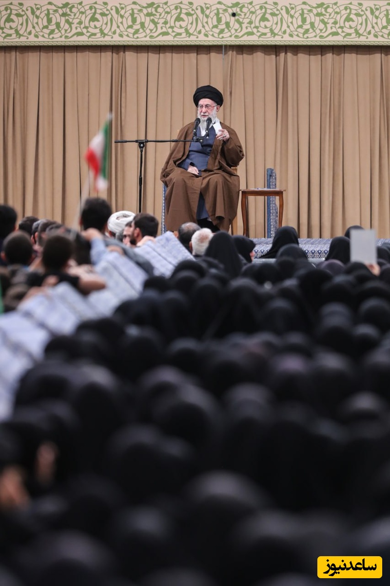 (ویدیو) پاسخ کوبنده رهبر انقلاب به کسانی که می‌گویند شعار «مرگ بر آمریکا» علت دشمنی آمریکا با ماست.../ این بیان ساده لوحی است که بگویند...