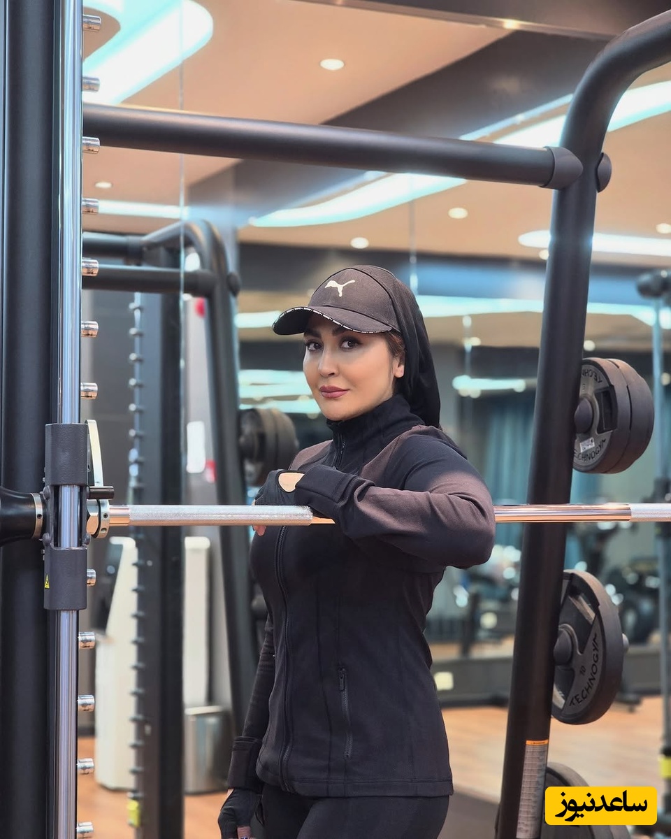 میتینگ مریم معصومی در لابی یک هتل لاکچری و معروف😎