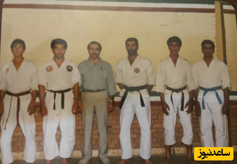 شهید صارمی در کنار ورزشکاران کاراته