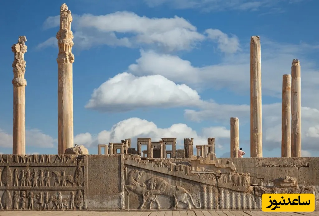 (ویدیو) تاریخ ایران؛ گشتی در تخت جمشید 2500 سال پیش قبل از تخریب و ویرانی/ باشکوه، عظیم و زیبا👌