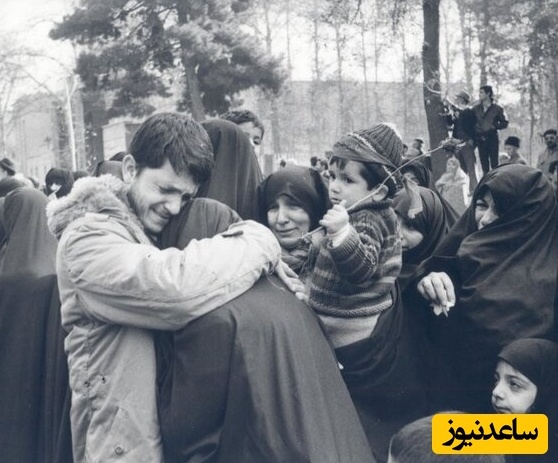 هر روز چند بیت شعر زیبا مهمان ما باشید/ رضا شیبانی اصل: مادر سلام! آمده‌ام بعد سال‌ها، انگار انتظار تو را پیر کرده است...