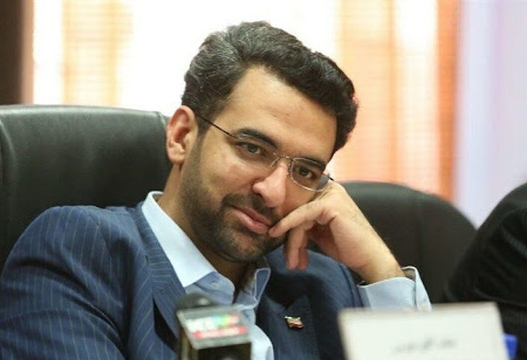 آذری جهرمی: اسحاق جهانگیری استقلالی بود؛ سلطانی‌فر طرفدار پرسپولیس بود ولی در قهرمانی‌های ما نقشی نداشت؛ آرش رضاوند جواب کری من را داد