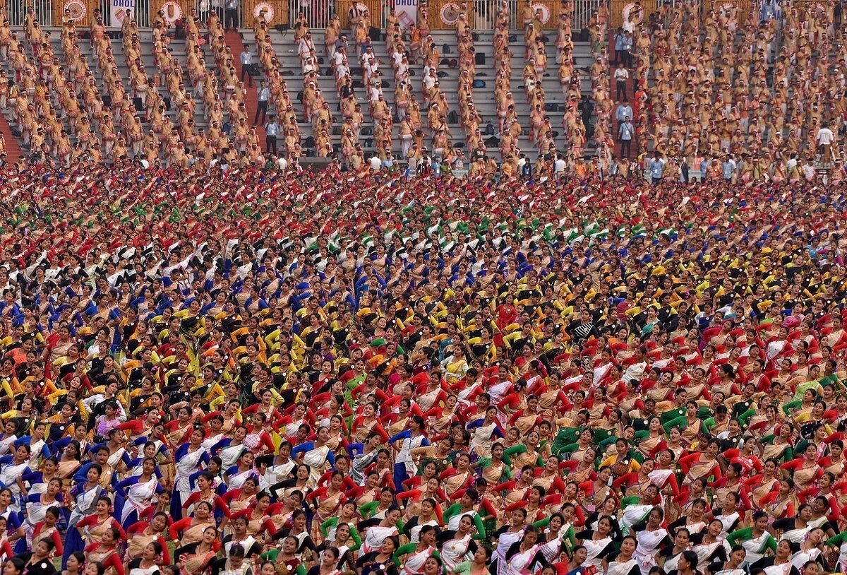 رکورد بزرگترین رقص گروهی جهان