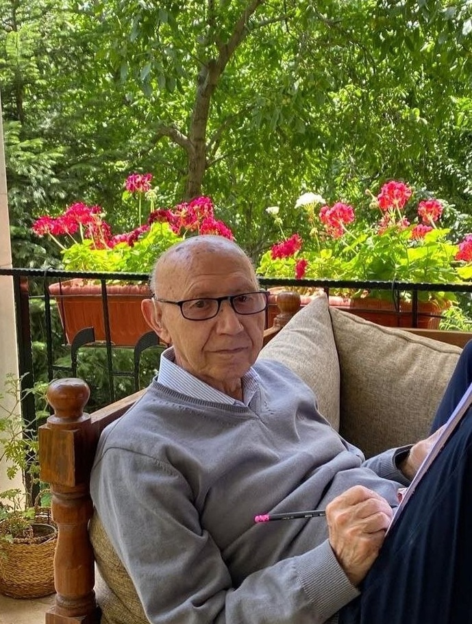 فیلم/ این سخنان استاد الهی قمشه ای تا دم پیری به کارت میاد: همه رفتنی اند هیچ کس جز خدا با شما نیست! چقدر زیبا وجود خدا رو توصیف کرد...