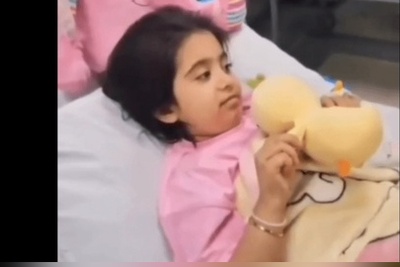 روایت فاطمه زهرا از نجاتش توسط امدادگران در حالیکه از شهادت مادر و مادربزرگش بی‌خبر است💔+فیلم