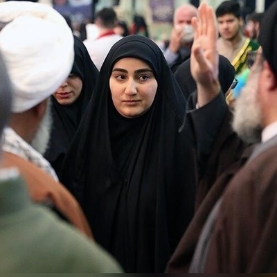 عکس | زینب سلیمانی، دختر حاج قاسم و عروس شهید صفی‌الدین شهروند لبنان است؟/ ریاست جمهوری لبنان جواب می‌دهد