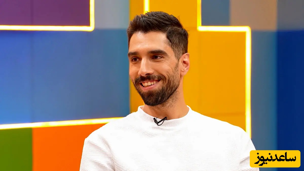 محمد موسوی: تو بازی با لهستان کوبیاک فقط فحش میداد منم یه بار جوابشو دادم که دوربینا گرفتن و ...