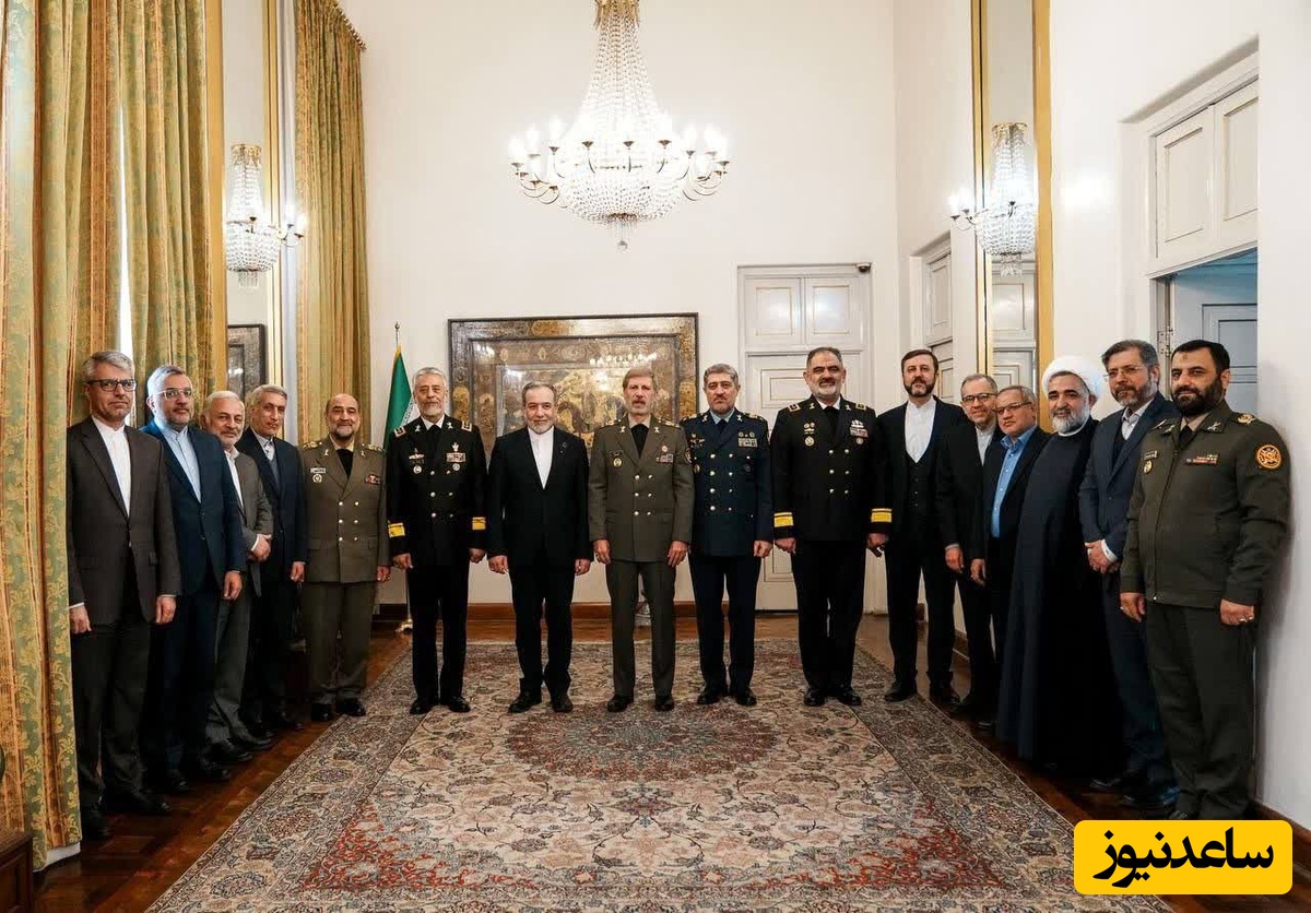 دیدار وزیر خارجه و فرماندهان ارتش