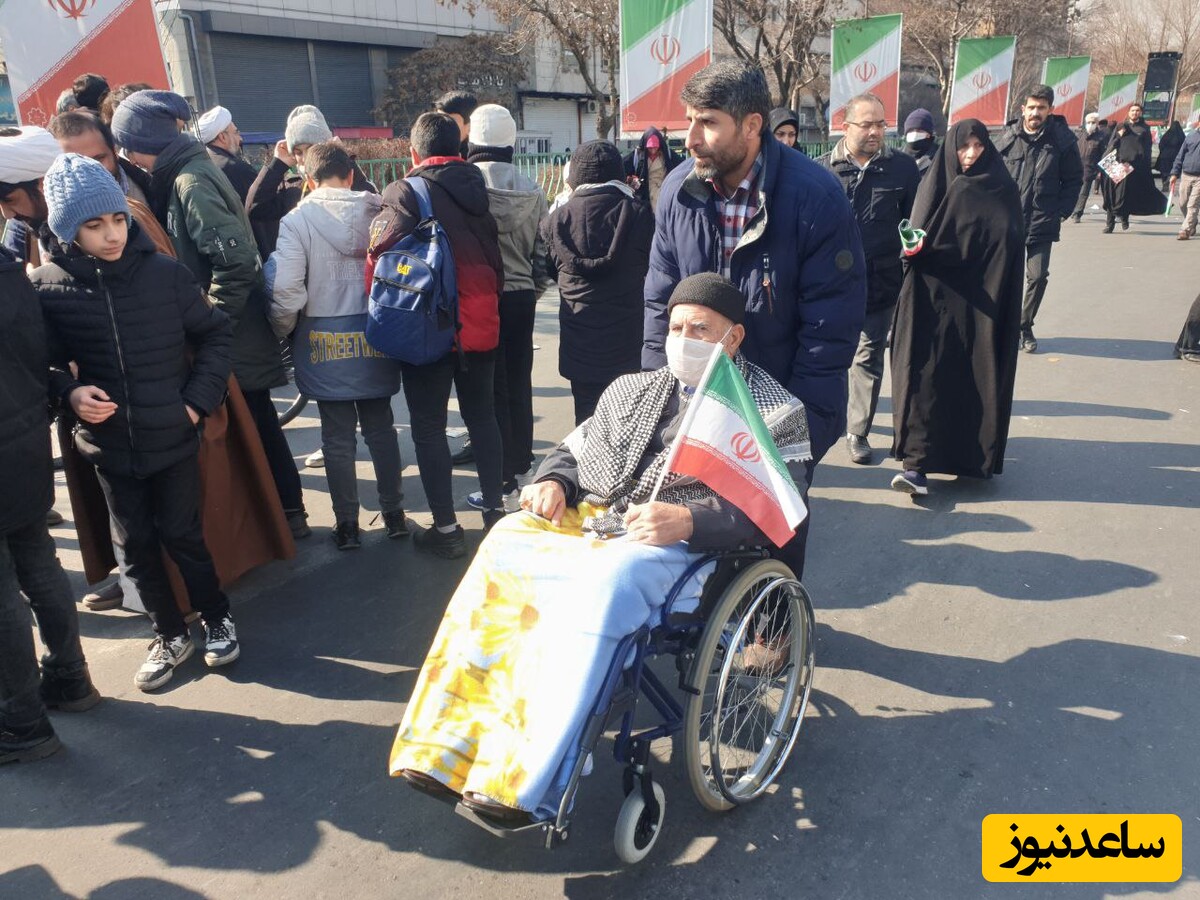 گزارشی تصویری از راهپیمایی 22 بهمن 1403 در تبریز