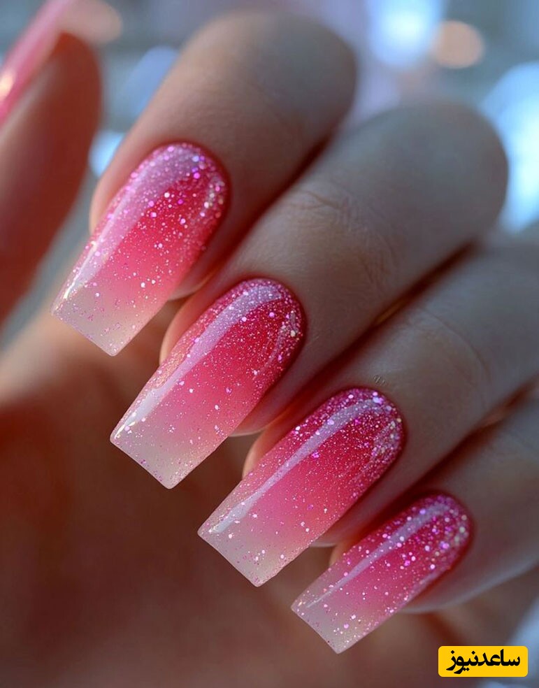 طرح‌های ناخن صورتی اکلیلی 