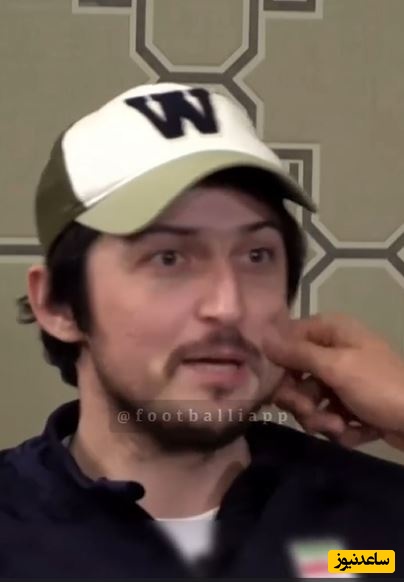 کَل‌کَل خنده دار بیرانوند با سردار آزمون سر رنگ کردن مو: خانومم موهام رو رنگ میکنه، حنا هم میذارم اما ریش هام رو...+فیلم