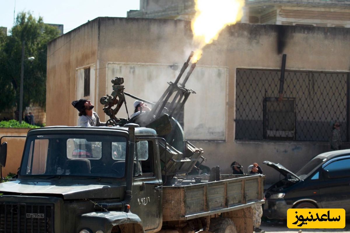 (ویدیو)‌ درگیری و تیر اندازی در حلب/ مردم از ترس پنهان  شدن...