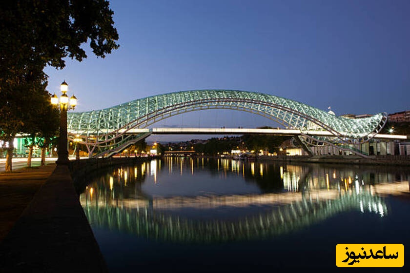 پارک‌ها، پل‌ها و فضای سبز: زیبایی‌های طبیعی و مدرن تفلیس