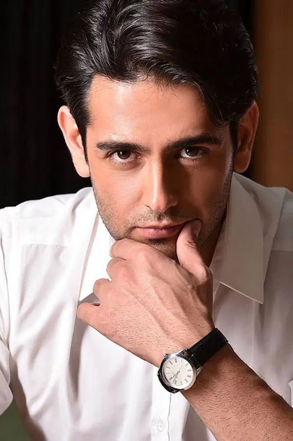 امیرحسین آرمان