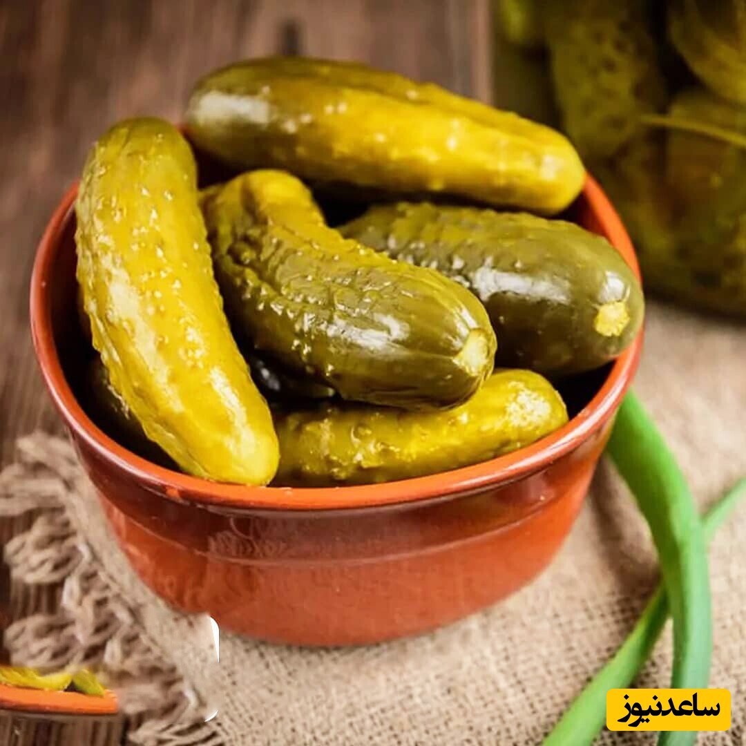 ایستگاه شکموها؛ آموزش تهیه طرز تهیه خیارشور بازاری ترد و مخصوص با طعمی بی نظیر