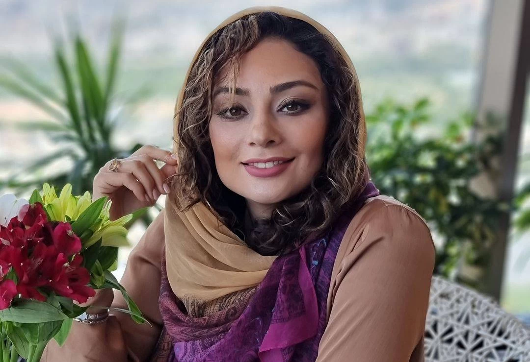 پشت صحنه یکتا ناصر با لباس عروسی در اتاق گریم + عکس