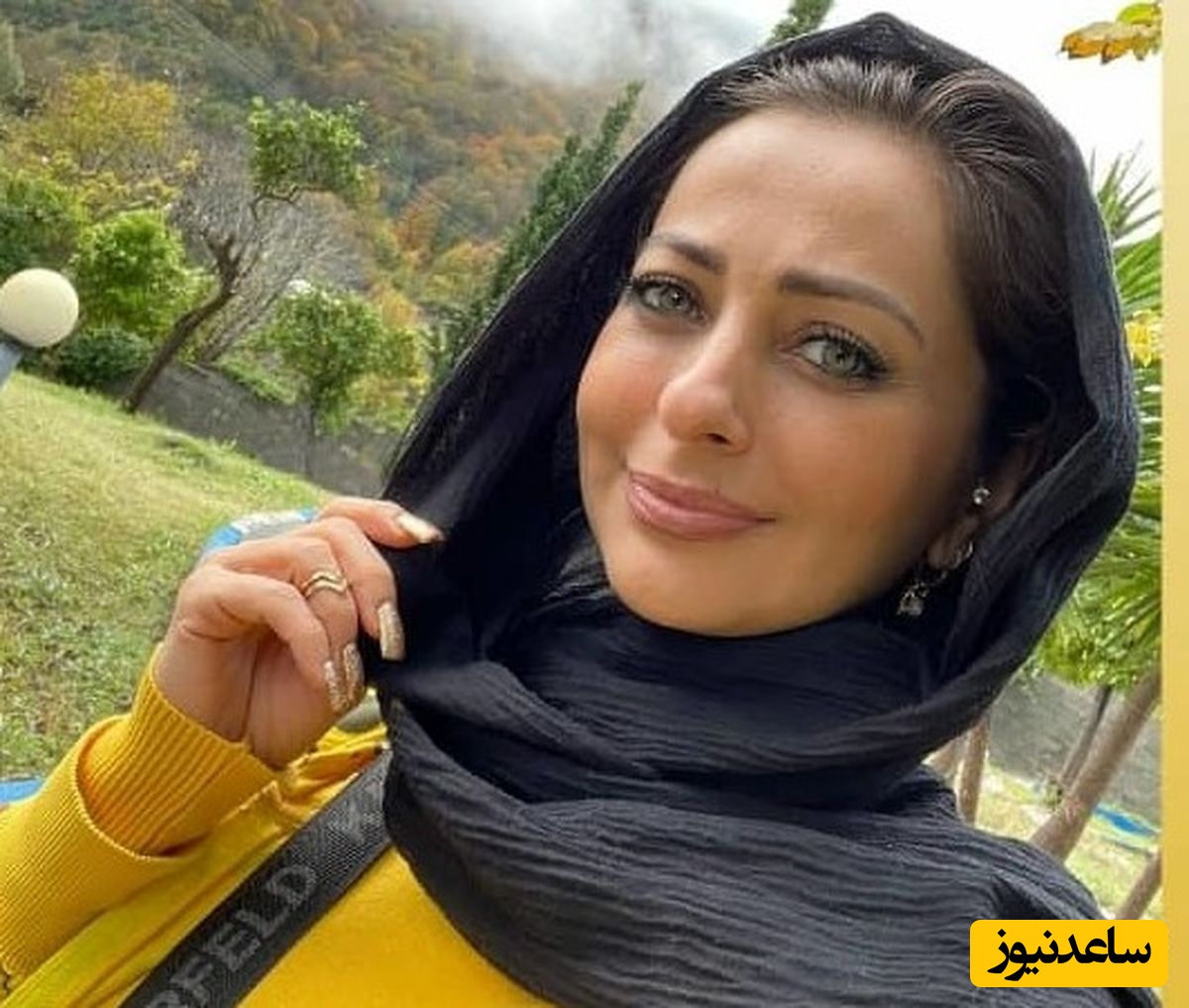 استایل چروک و خوشرنگ نفیسه روشن برای کنسرت خواننده معروف! چه تتیپی هم زده خانوم بازیگر