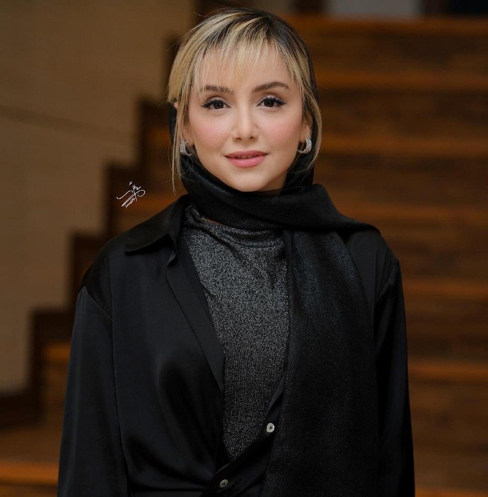 نگاهی به استایل نازنین بیاتی که او را شیک‌پوشترین بانوی جشنواره فجر کرد!