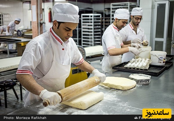 خلاقیت بی‌نظیر و تماشایی قنّاد تبریزی در طراحی و پخت کیک برای "لبنیاتی‌ها"+ عکس/ خوش ذوق و حرفه‌ای خودتی و بس😍