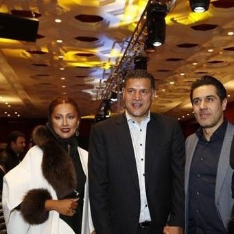 علی دایی و همسرش در کنار افشین پیروانی