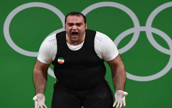 یادی کنیم از مچ انداختن بهداد سلیمی و رامبد جوان در صدا و سیما +فیلم/ رامبد با 5 تا دست هم زورش نمیرسه!